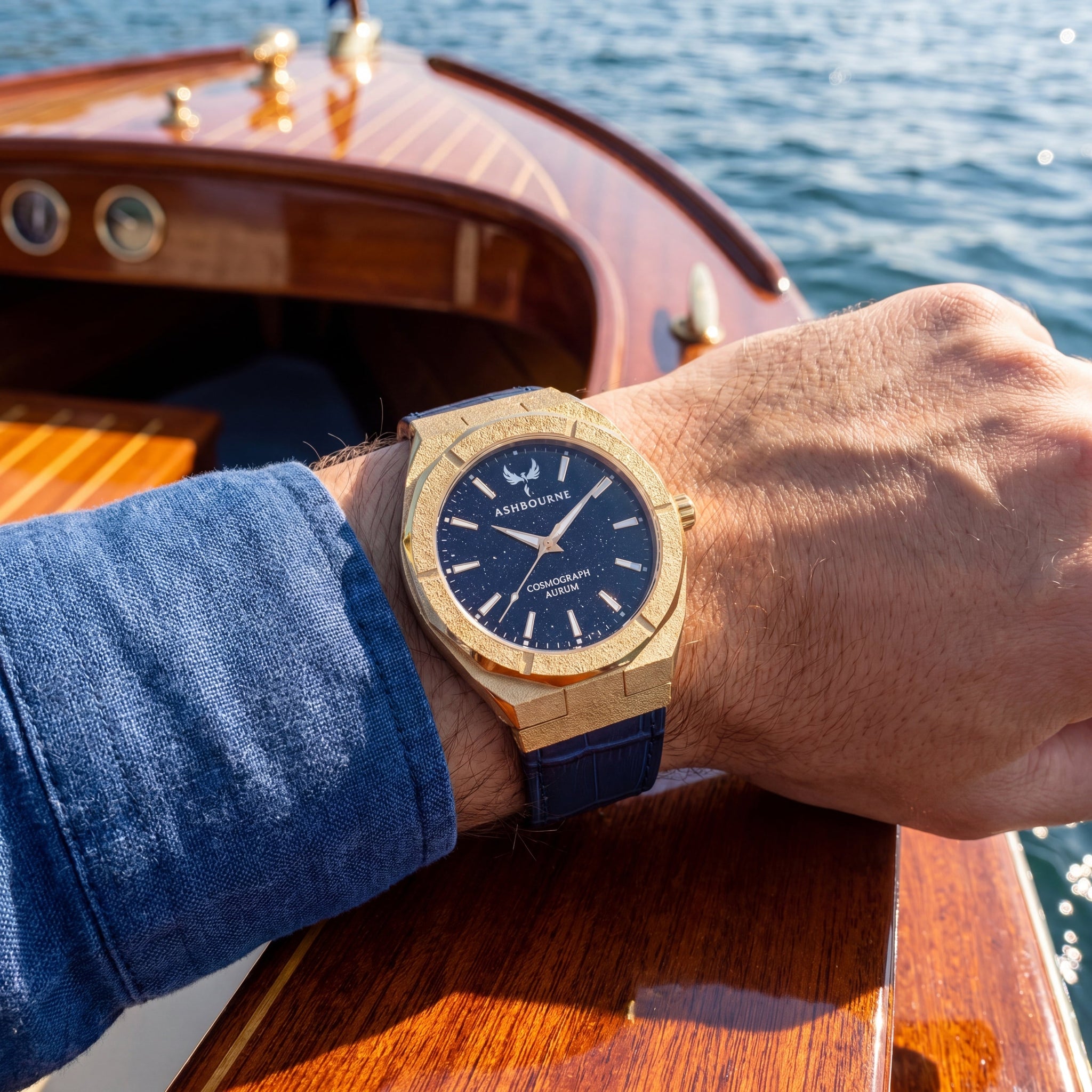 Ashbourne Corium Aurum luxe gouden herenhorloge klassiek en stijlvol.